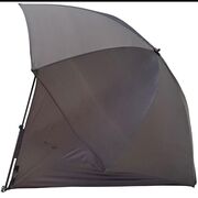 NGT SHELTER DE ZI CU GROUNDSHEET 153 CM  SI 2 STAPLI CONTRA VANTULUI 