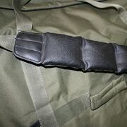 NGT HUSA PTR. PAT DELUXE  80 X 86 X 22 cm